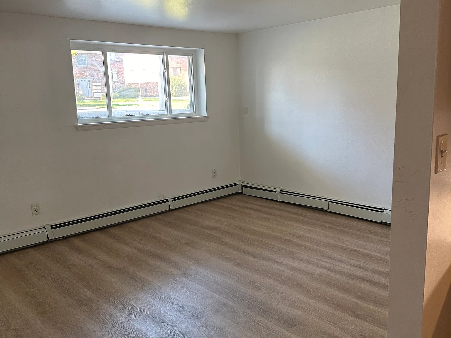75 Mead St — Photo 4