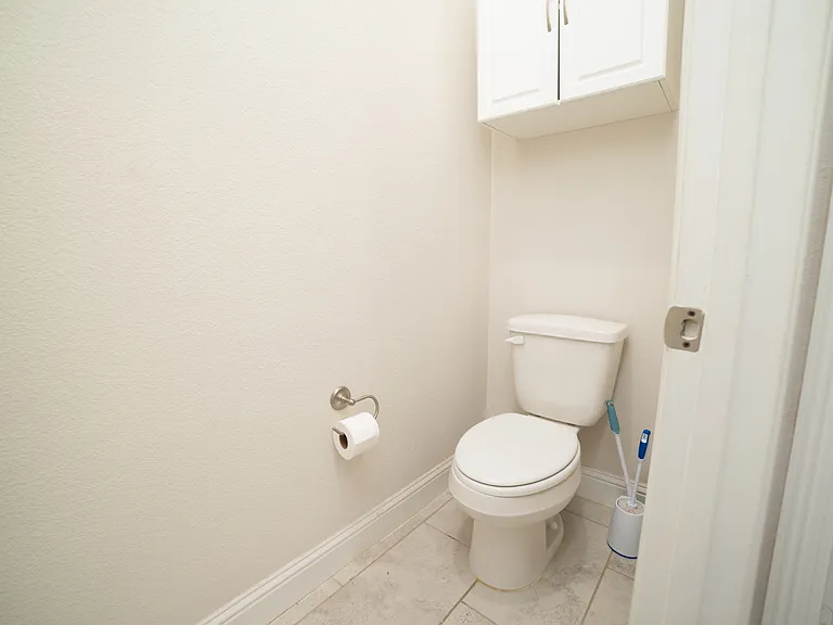 293 Ferndale St — Photo 22