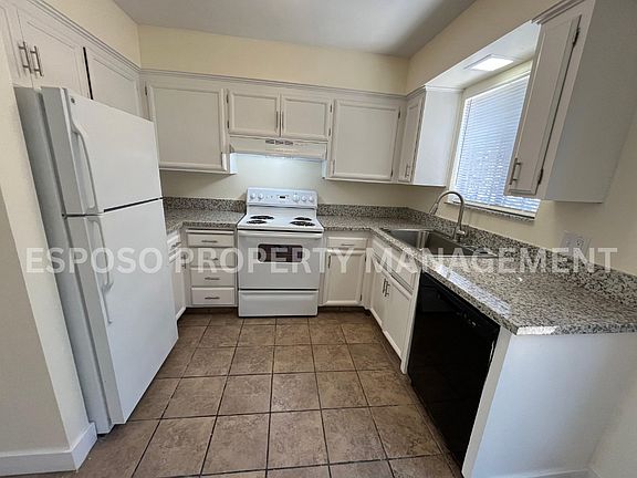 4th image of 3318 E Sierra Madre Ave APT C