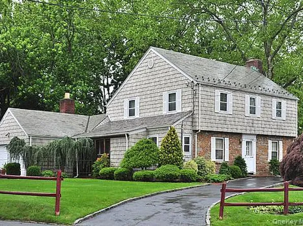 171 E Rockaway Road, Hewlett Harbor, NY 11557