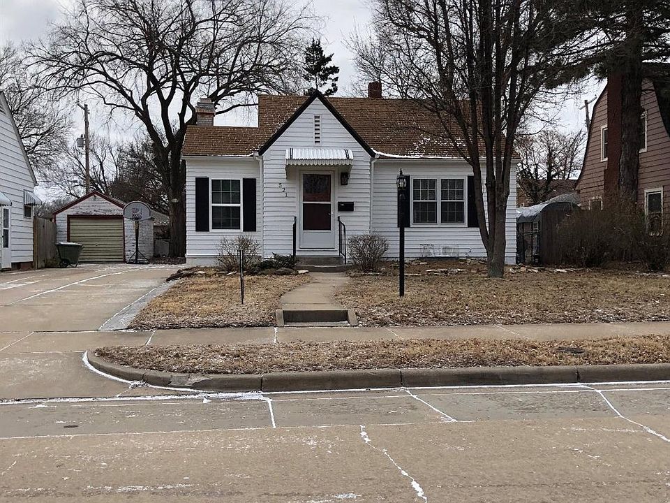 1st image of 521 W Beloit Ave