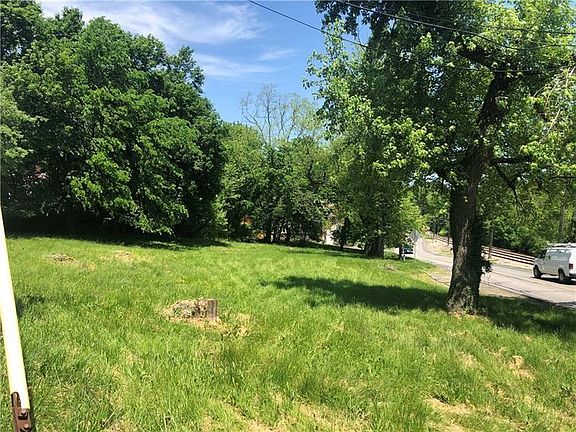 4th image of 5025 Highland Ave