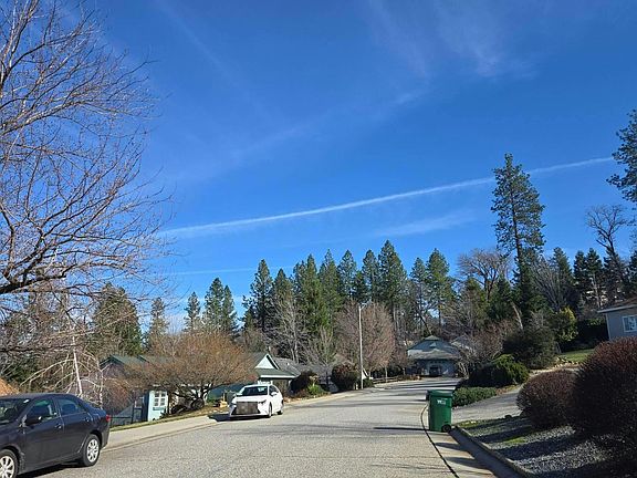 4th image of 109 Ruby Ledge Ct
