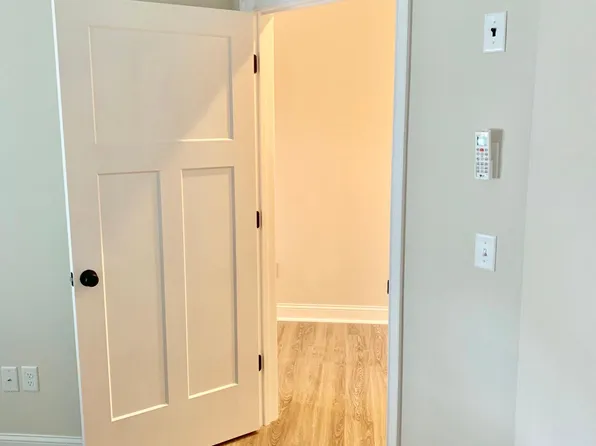 180 Ashworth Ave Unit 104, Hampton, NH 03842