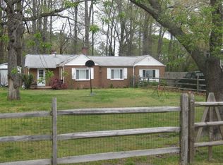 112 Oak St, Yorktown, VA 23693