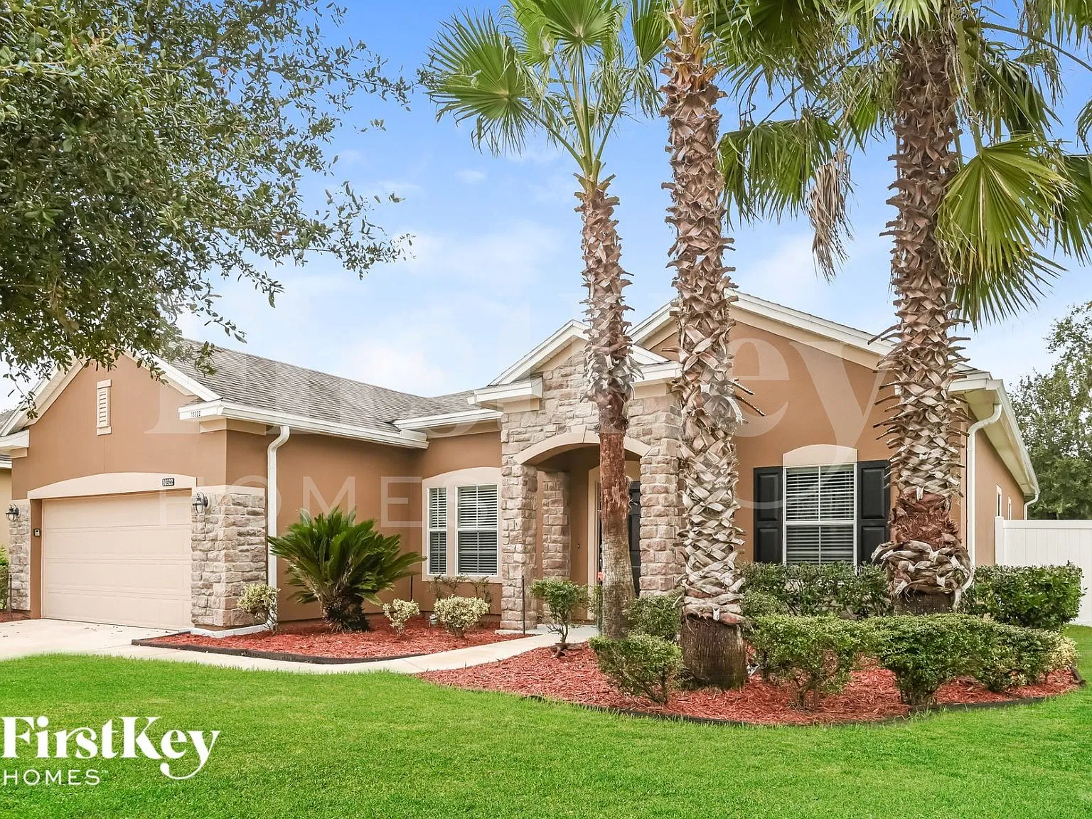 4 bed, 2.5 bath, 2519 sqft, $3,320 — Photo 2
