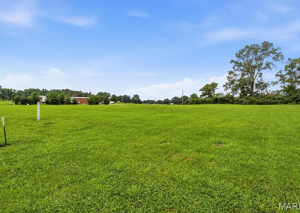 1st image of 2813 Scenic Lake Dr