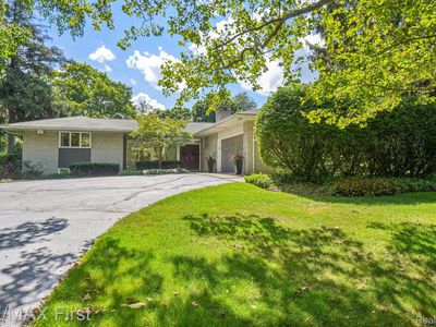 4415 Chisholm Trl, Bloomfield Hills, MI, 48301