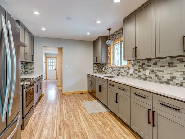 166 Cherokee Rd, Lyons, CO 80540
