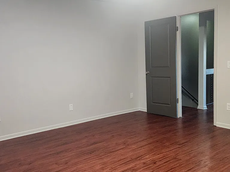 721 N Capitol Ave #4 — Photo 7