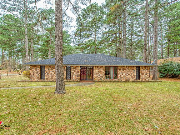 2nd image of 1404 N Acres Cir