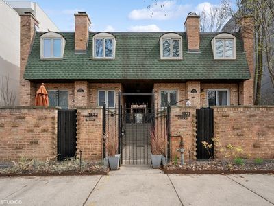 1833 N Hudson Ave APT G, Chicago, IL, 60614