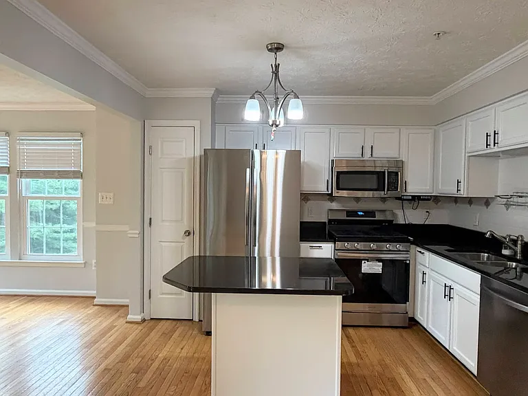 2715 Piscataway Run Dr — Photo 4
