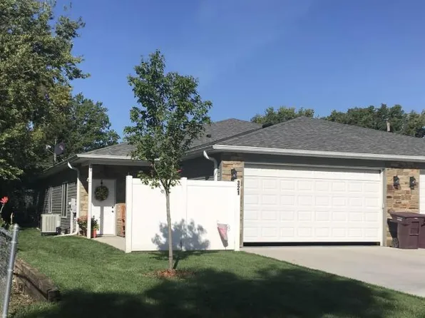 337 NW 19th St, Lincoln, NE 68528