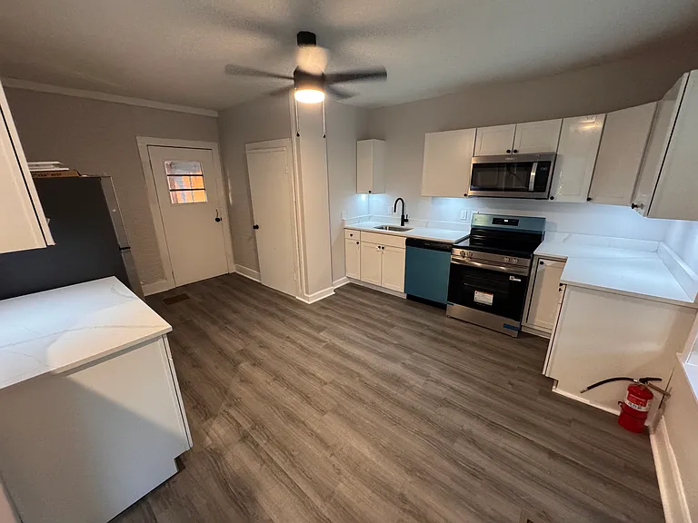 94 Main St #92 — Photo 3