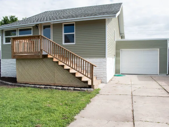 1707 W 4th St, North Platte, NE 69101