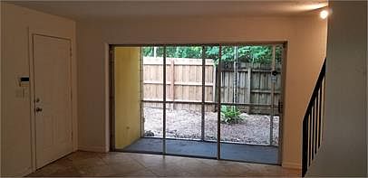 2nd image of 051-3547 Loquat Ave Unit 1
