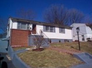 1607 Meridian St, Charlottesville, VA 22902