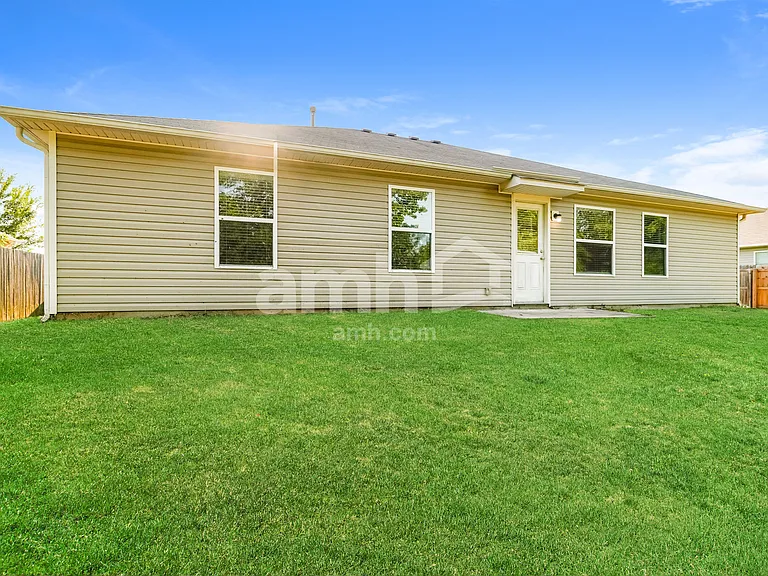 7405 S Elder Ave — Photo 15