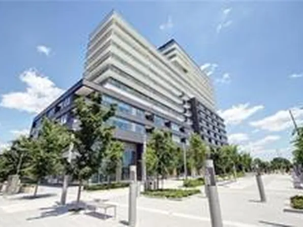 120 Bayview Ave, Toronto, ON