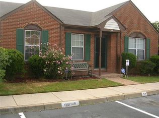 54 Dawn Ln, Hampton, VA 23666