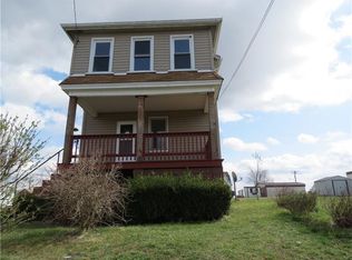 909 4th St, Hiller, PA 15444