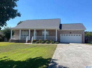 16293 Mooresville Rd, Athens, AL 35613