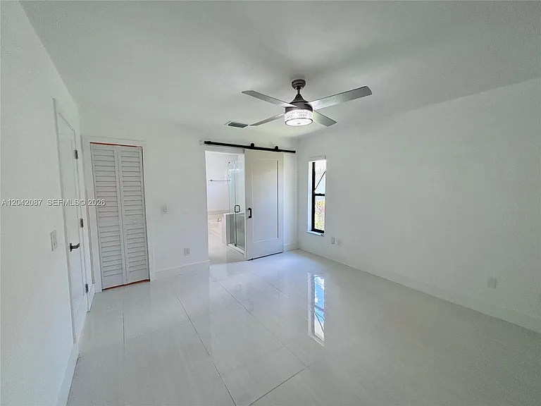 2313 SE Harrington Ave — Photo 12