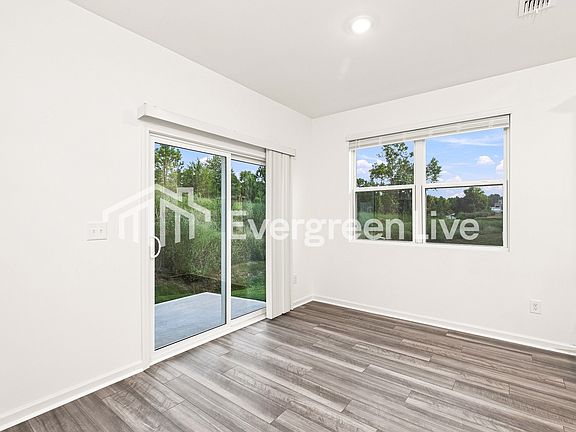 4th image of 1420 Solace Way
