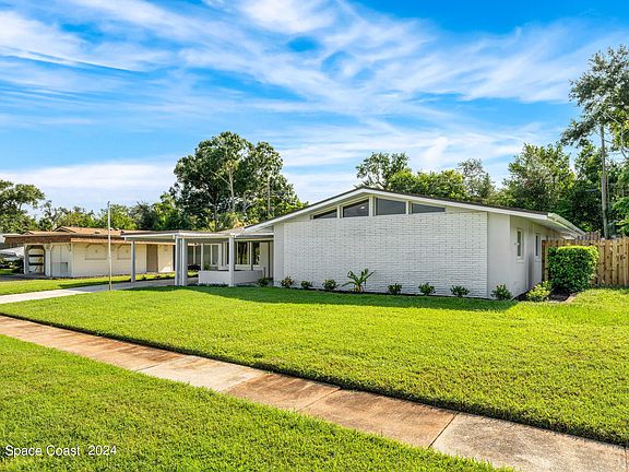 3rd image of 1137 Carol Ave
