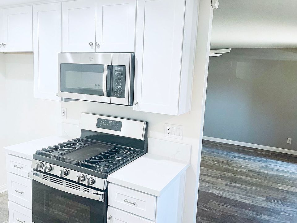 1st image of 1441 Forest Glen Dr APT 143