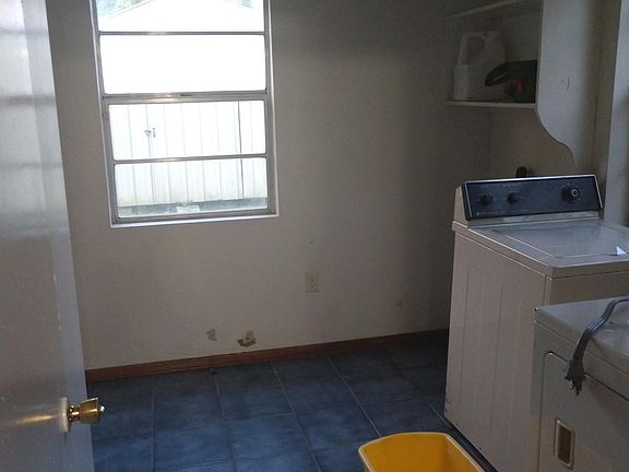 Utility room/ wash room