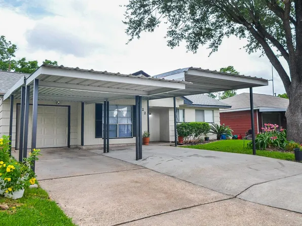6322 Clemson St, Houston, TX 77092