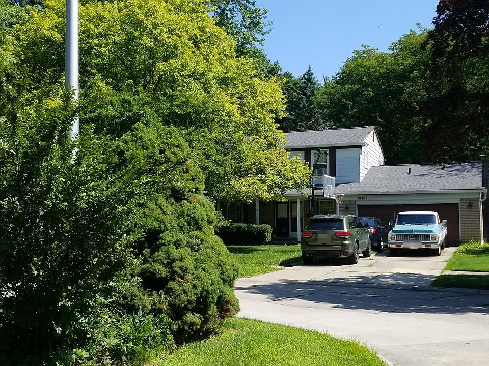 2nd image of 38202 Ladywood Ct