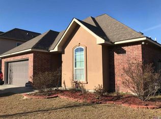 9437 Redwood Lake Blvd, Zachary, LA 70791