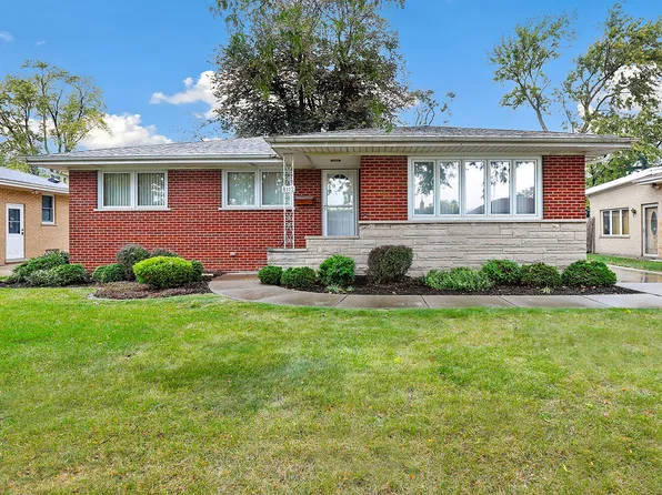 8112 Euclid Ave, Munster, IN 46321