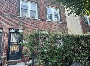 30 E 96th St, Brooklyn, NY 11212