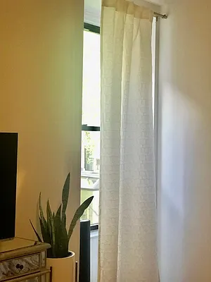 Rented by Buchbinder & Warren | media 36