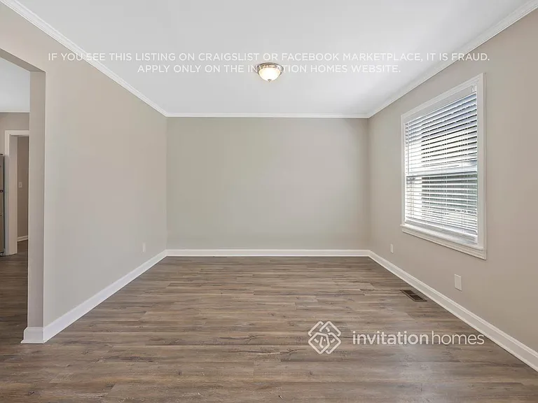 512 Inwood Dr — Photo 11