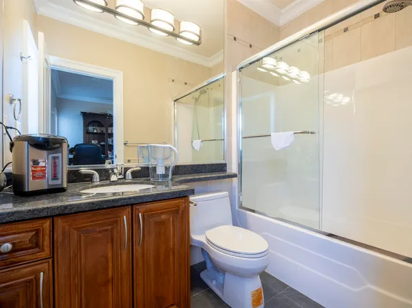 6860 Donald Rd, Richmond, BC V7C 2Y9