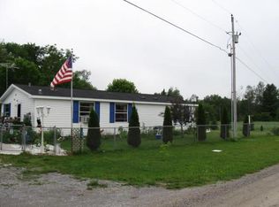 124 Circle Dr, Alpena, MI 49707