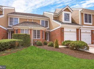 58 River Oaks Cir, Baltimore, MD 21208