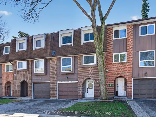 443 Manse Rd #9, Toronto, ON M1E 3V7