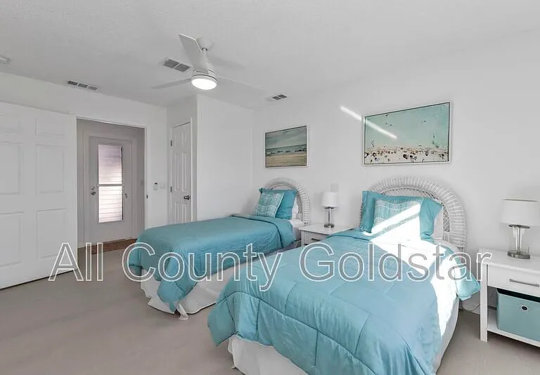 9509 Saint Paul Dr — Photo 20