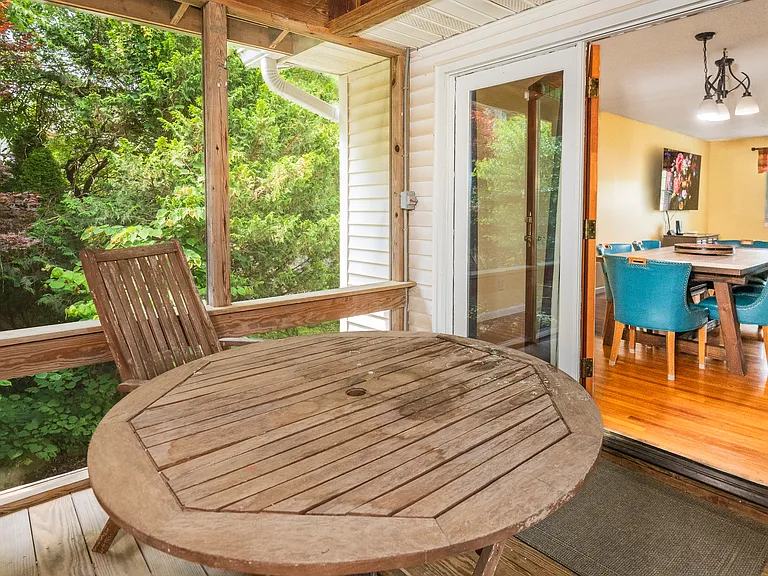 4201 E Cambridge Dr — Photo 10
