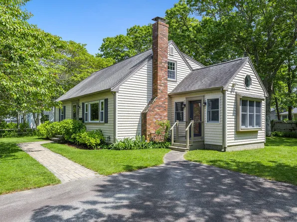 22 Emerson Road, East Falmouth, MA 02536