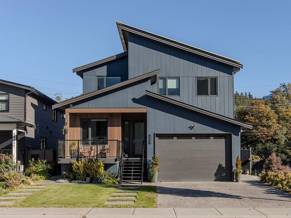 1st image of 39320 Cardinal Dr