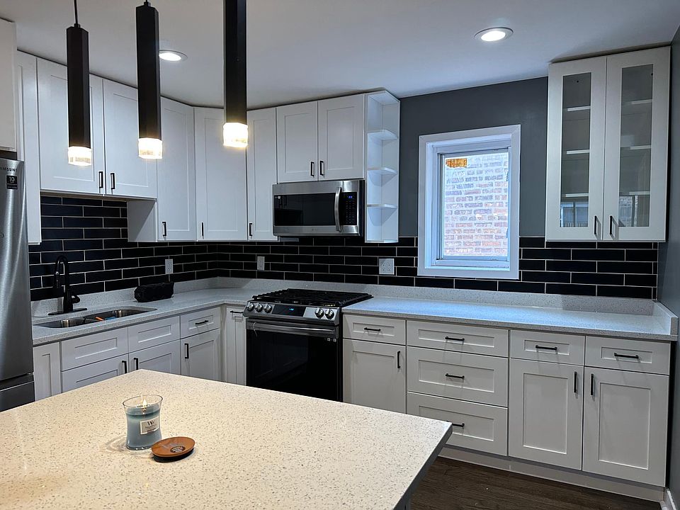 1st image of 7433 N Damen Ave APT 2
