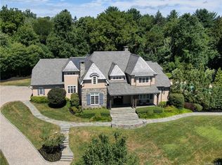 8 Ogrady Ct, Orangeburg, NY 10962