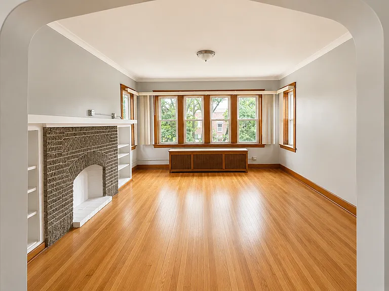 1817 Wesley Ave #2 — Photo 3